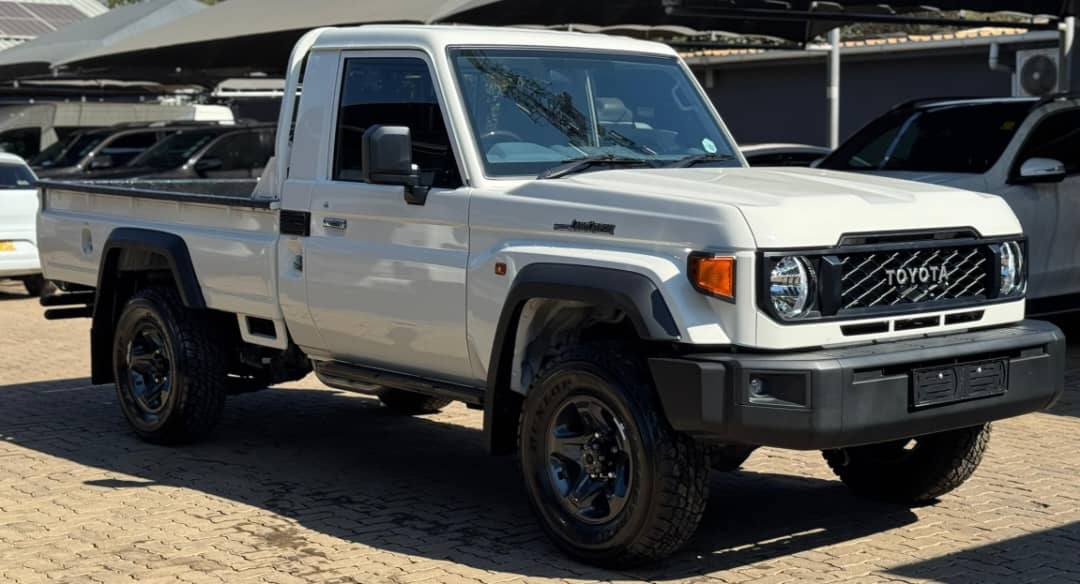 classifieds/cars toyota