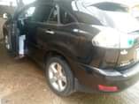 A picture of Lexus Rx330 2005 model