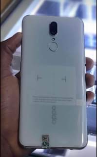 A picture of OPPO F11 256GB 8GB ram