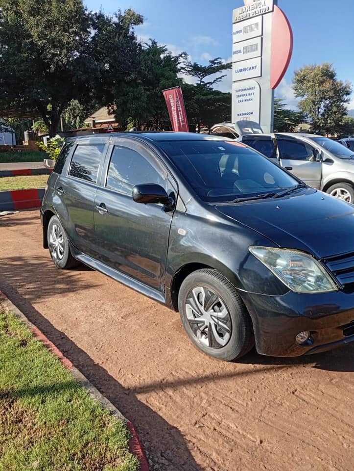 A picture of TOYOTA IST 10.5 NUMBER 0755699110 0757981529