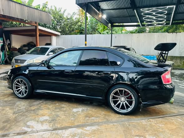 A picture of SUBARU LEGACY DDP