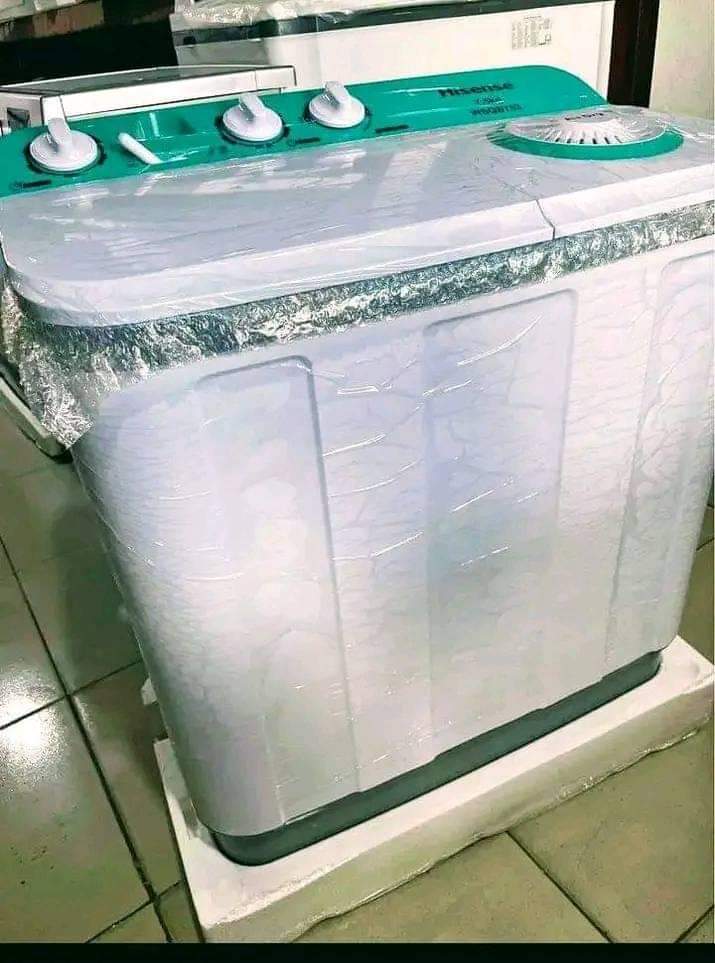 A picture of Washing Machine available for sale 7.5kg 50k