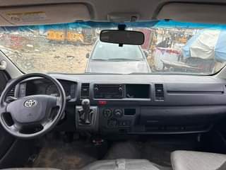 A picture of Hummer 2