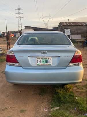 A picture of 2005 Toyota Camry 2005