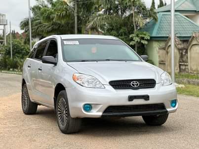 A picture of Clean 2005 Matrix just a year driven 4 6m net
