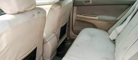A picture of 04 model toyota Camry for sale 1 5m