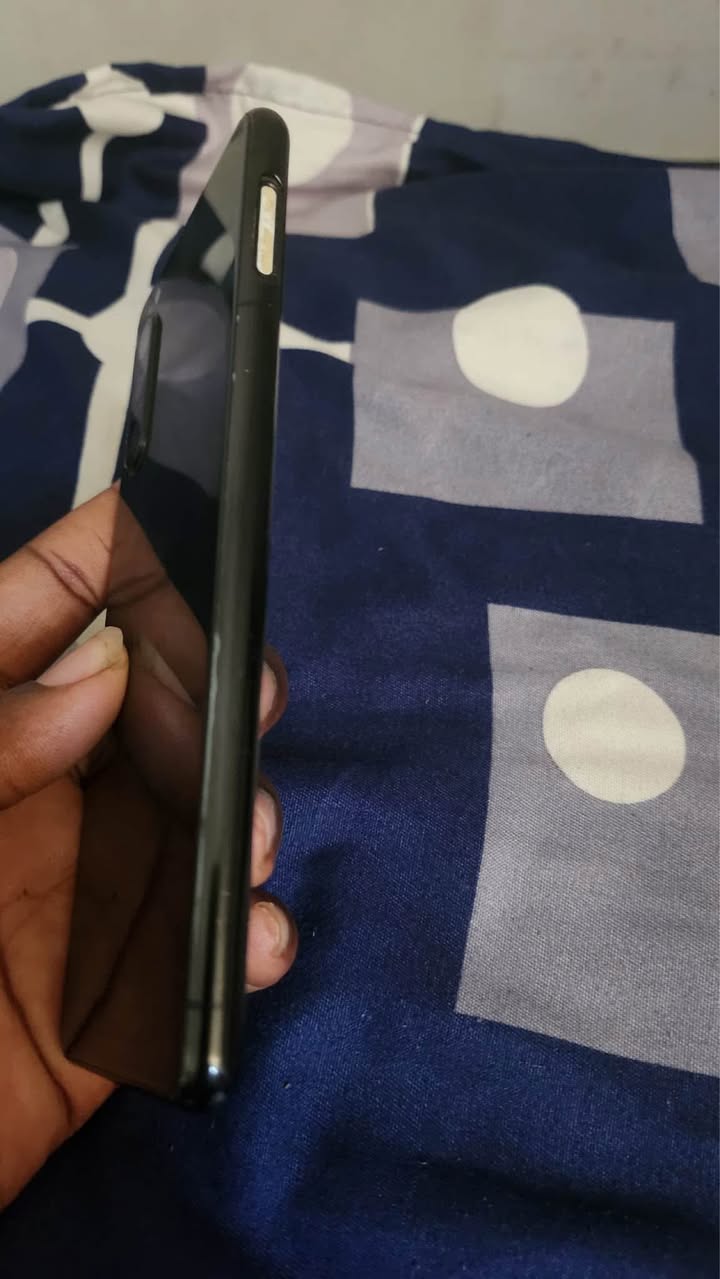 A picture of Sony Xperia 5ii 8gb 128gb 110k