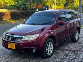 A picture of SUBARU FORESTER