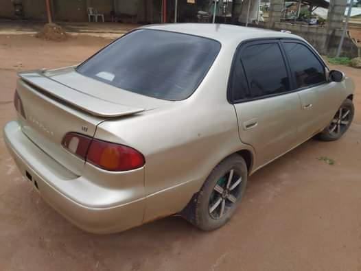A picture of Nigeria Used Toyota Corolla 2002 model with untouch Engine and