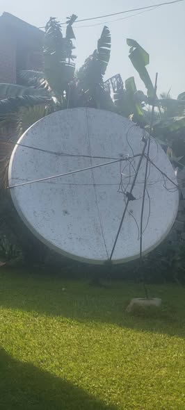 A picture of High quality stable and durable 10ft satellite dish made of