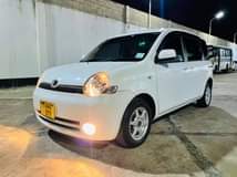A picture of Toyota sienta