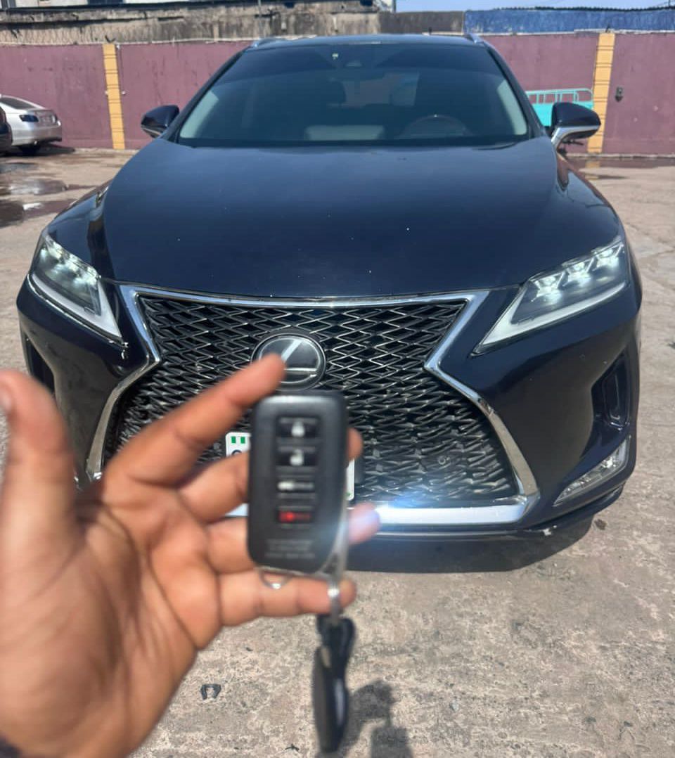 A picture of LEXUS Rx350 2019 DISTRESS SALES Neatly used