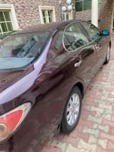 A picture of Lexus ES330 available