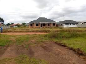A picture of 50x100 feet at Kitende Mazzi. Ready Title. 50m