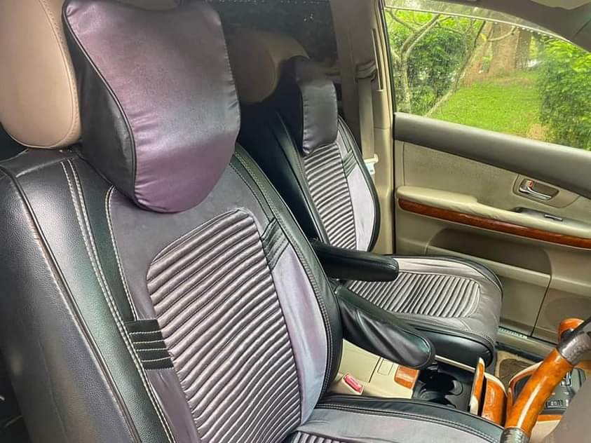 A picture of Toyota harrier