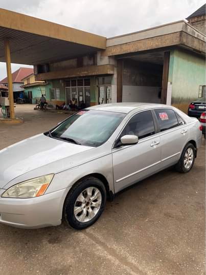 A picture of Honda EOD first body 4plugs direct 05 whatsapp 070 327