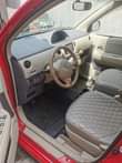 A picture of 2005 Toyota Sienta toks