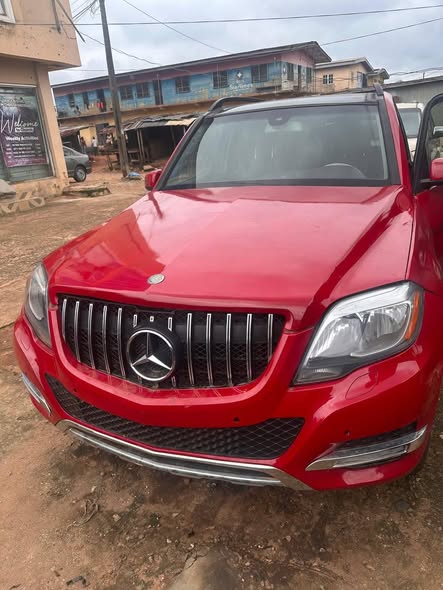 A picture of 2013 Mercedes Benz GLK