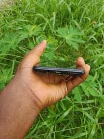 A picture of Hiyo apo Ina miezi2 nikiwa nimechukua bado mbichi inatakiwa 180000