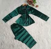 A picture of MALI MPYA NIGHTDRESS KALII MTUMBA GRADE 1 NAUZA JUMLA NA