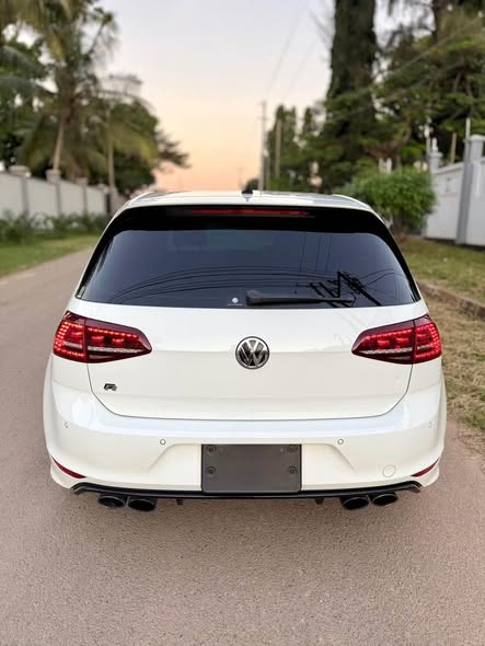 A picture of VOLKSWAGEN GOLF 7R TURBOLADER SWEET CHASSIS NUMBER PRICE 58 000