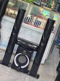 A picture of Subwoofer box mpya kuanzia 75