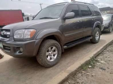 A picture of Toyota sequoia Sound Everything working Port Harcourt 07035209019 2 550m