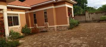 A picture of Own these 2 fully complete family units nekyapa kye ttaka