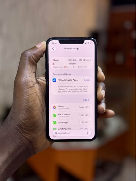 A picture of iPhone 11 Pro 512GB at 650 000ugx
