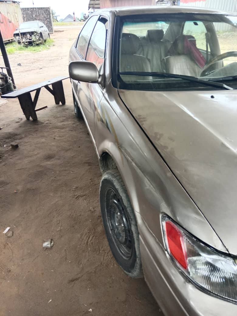 A picture of Toyota Camry tiny light buy and drive