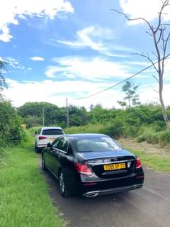 benz e200
