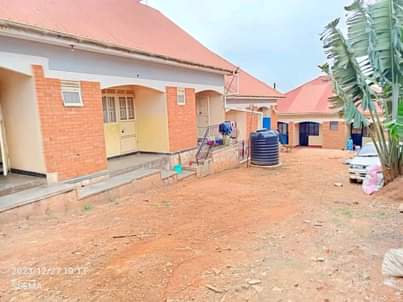 A picture of House