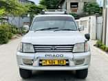A picture of TOYOTA LANDCRUISER PRADO