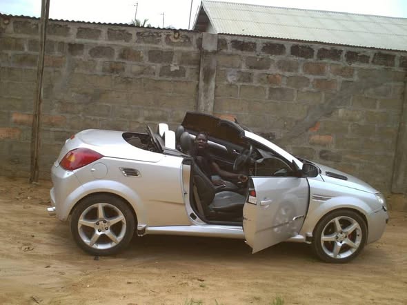 A picture of Opel open roof
