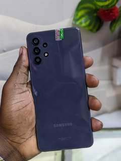 A picture of Samsung a32
