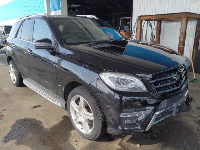 A picture of DAMAGED MERCEDES BENZ ML BLUETEC READY TO BE IMPORTED AT