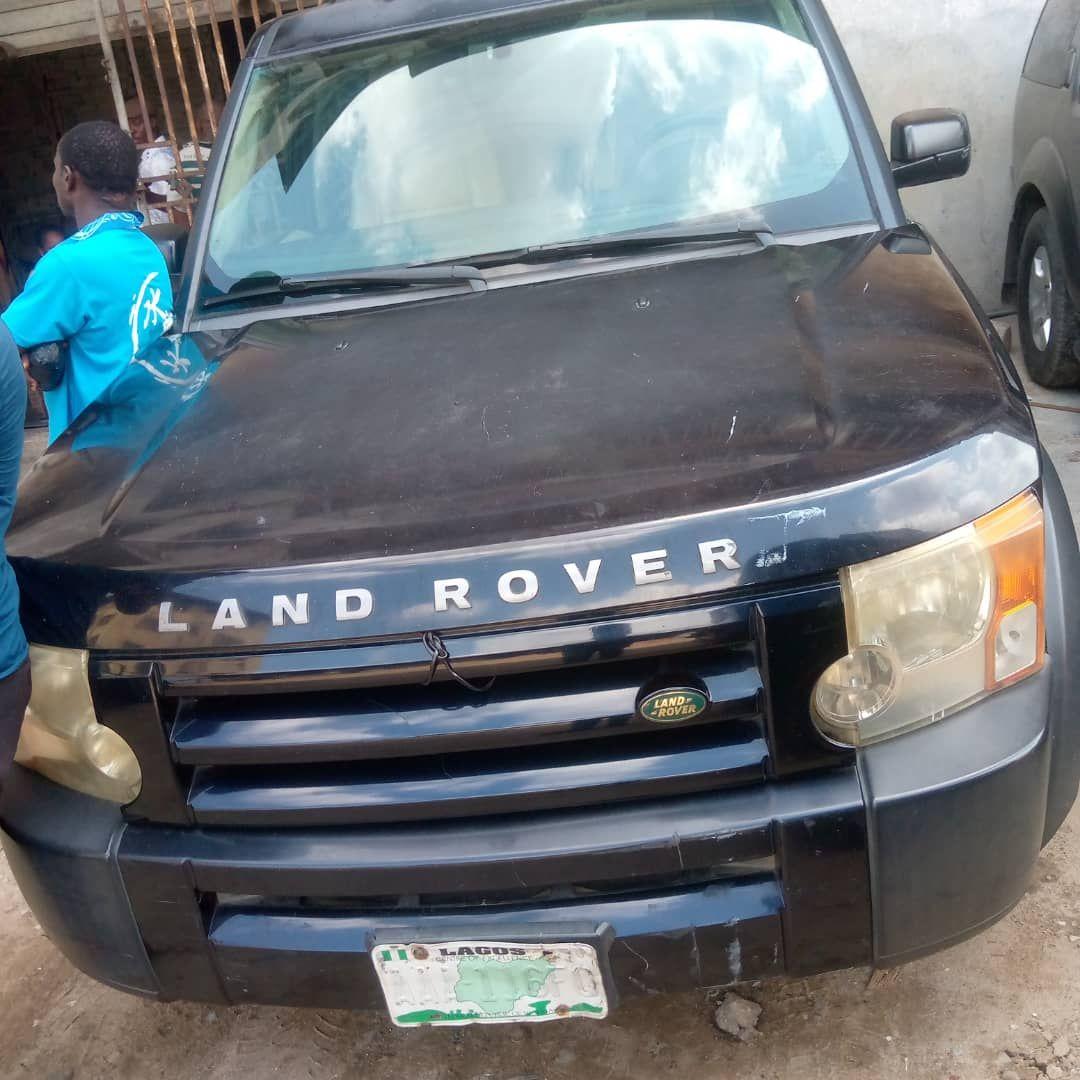 A picture of Land rover