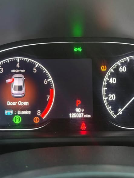A picture of Distress direct Belgium 2020 Honda with complete duty going for