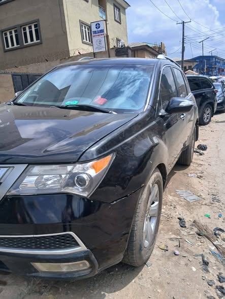 A picture of Few Hours Deal Acura MDX 2009 model