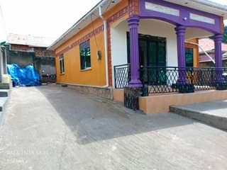 A picture of 3 Bedroom House for sale just after bulenga