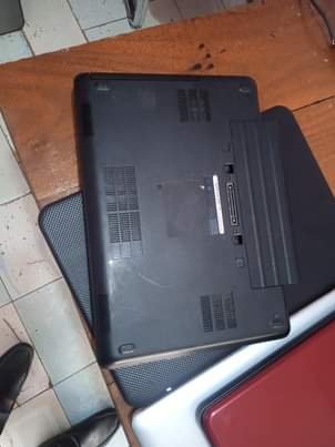 A picture of Dell latitude 5440