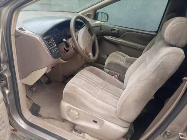 A picture of Toyota sienna 2002 Painted Engine and gear are working perfectly