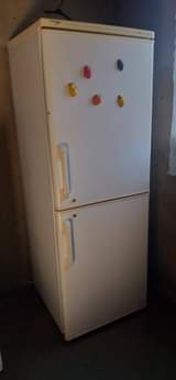 classifieds/fridges