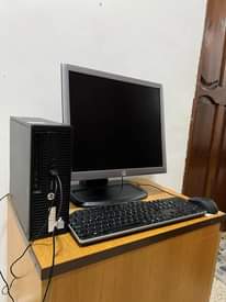 A picture of Hp prodesk core i5 6th generation