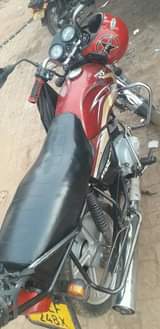A picture of TVs UEF on a quick sale UGX1 4m TEl 0700735093