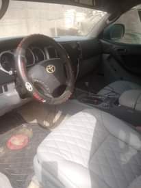 A picture of Toyota 4runner