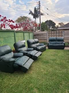 classifieds/furniture sofas