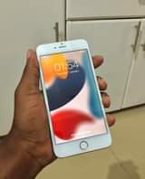 A picture of iPhone 6s plus 32gb
