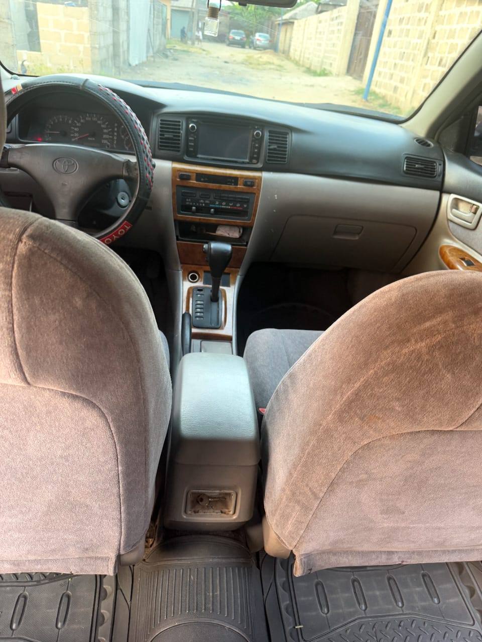 A picture of 2004 Toyota Corolla for