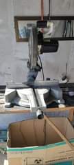 A picture of Nauza curtng machine Senti meter 10 ya kukatia Aluminum Bei